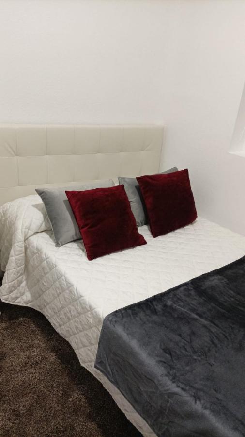 Habitacion Cerca Centro De Madrid Eksteriør billede