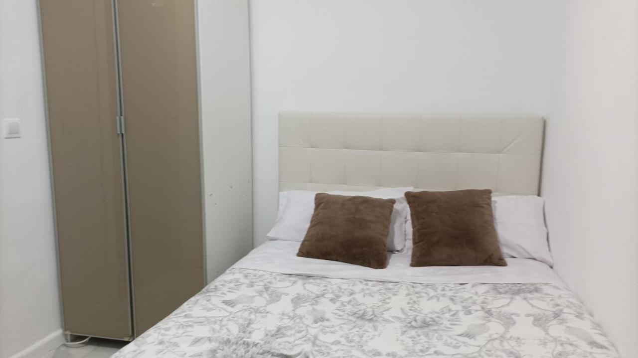 Habitacion Cerca Centro De Madrid Eksteriør billede